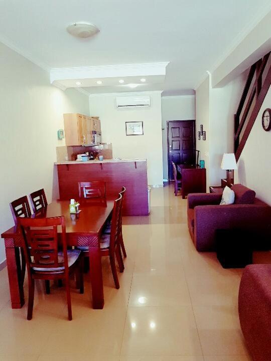 Aruba Breeze Condo โอรันเยสตัด ภายนอก รูปภาพ